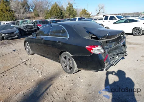 2019 Mercedes-Benz E 300 из США, поврежденный, VIN WDDZF4JB4KA574519